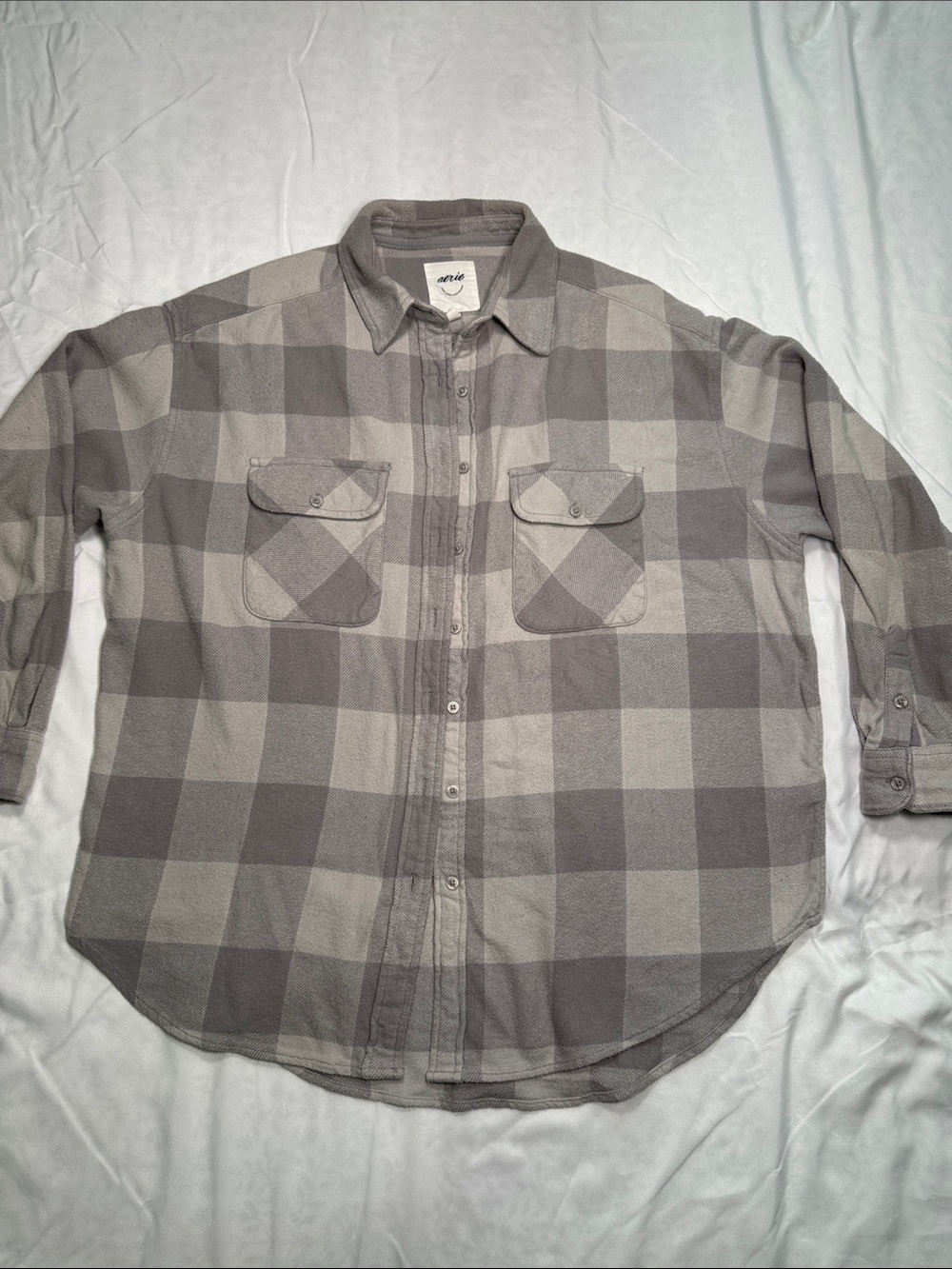 aerie Men's Gray Plaid Button-Down Shirt